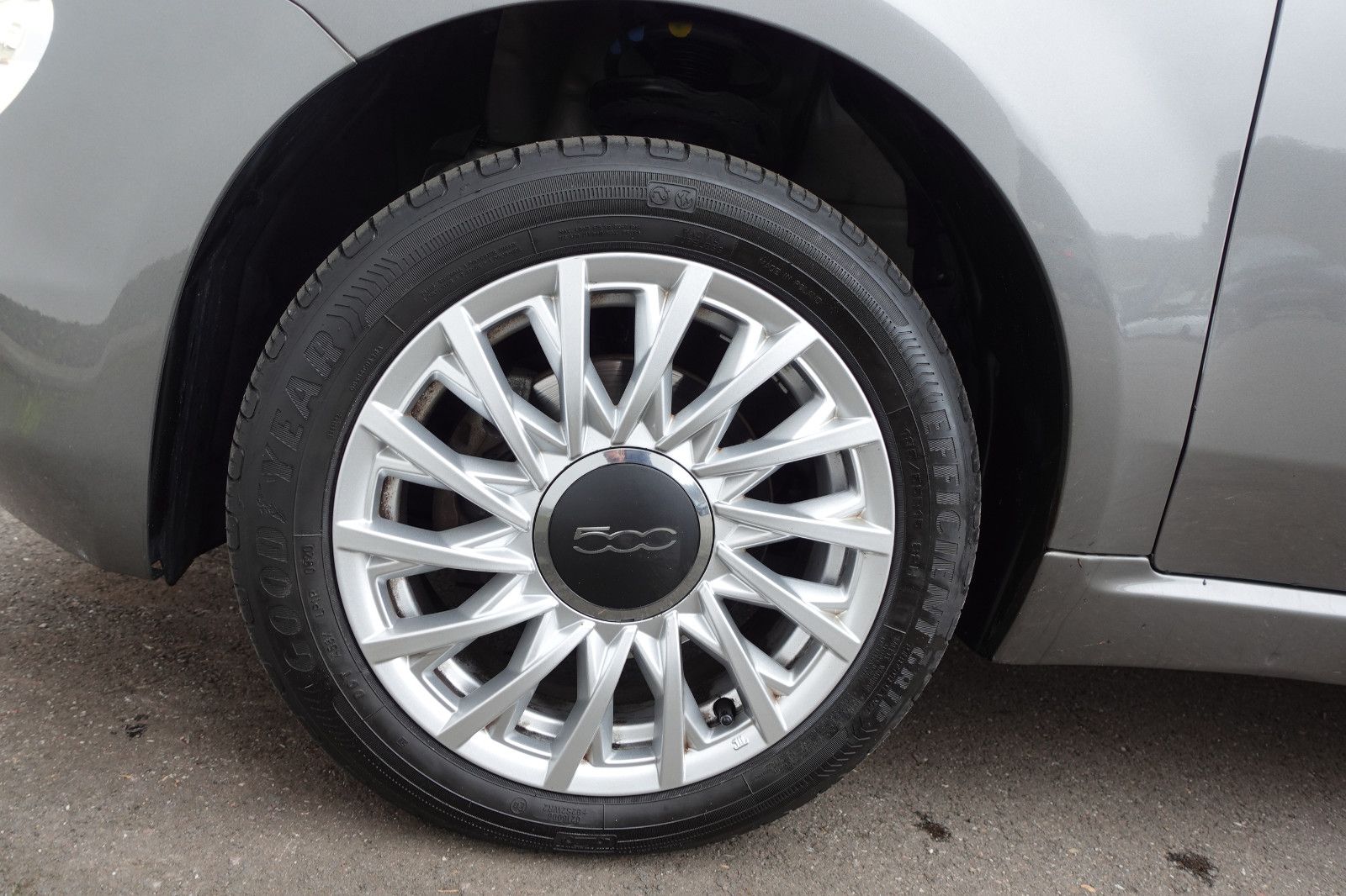 Fahrzeugabbildung Fiat 500C Cabrio Lounge 1.0Mild Hybrid,Einparkhilfe