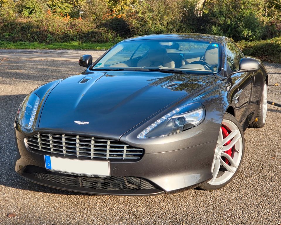 Image of Aston Martin Virage