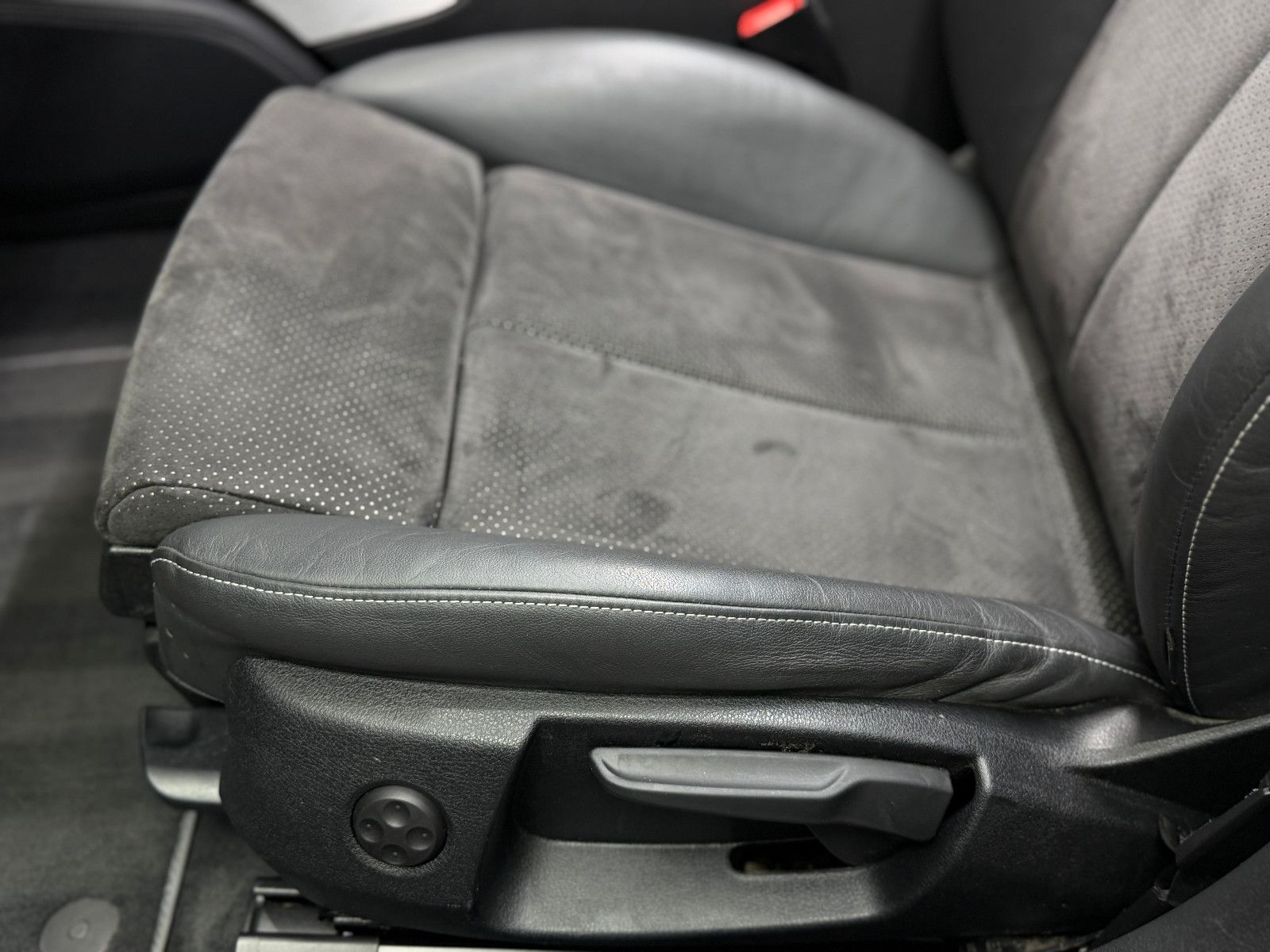 Fahrzeugabbildung Audi A7 Sportback 3.0 TDI quattro |S-LINE|HuD|PANO