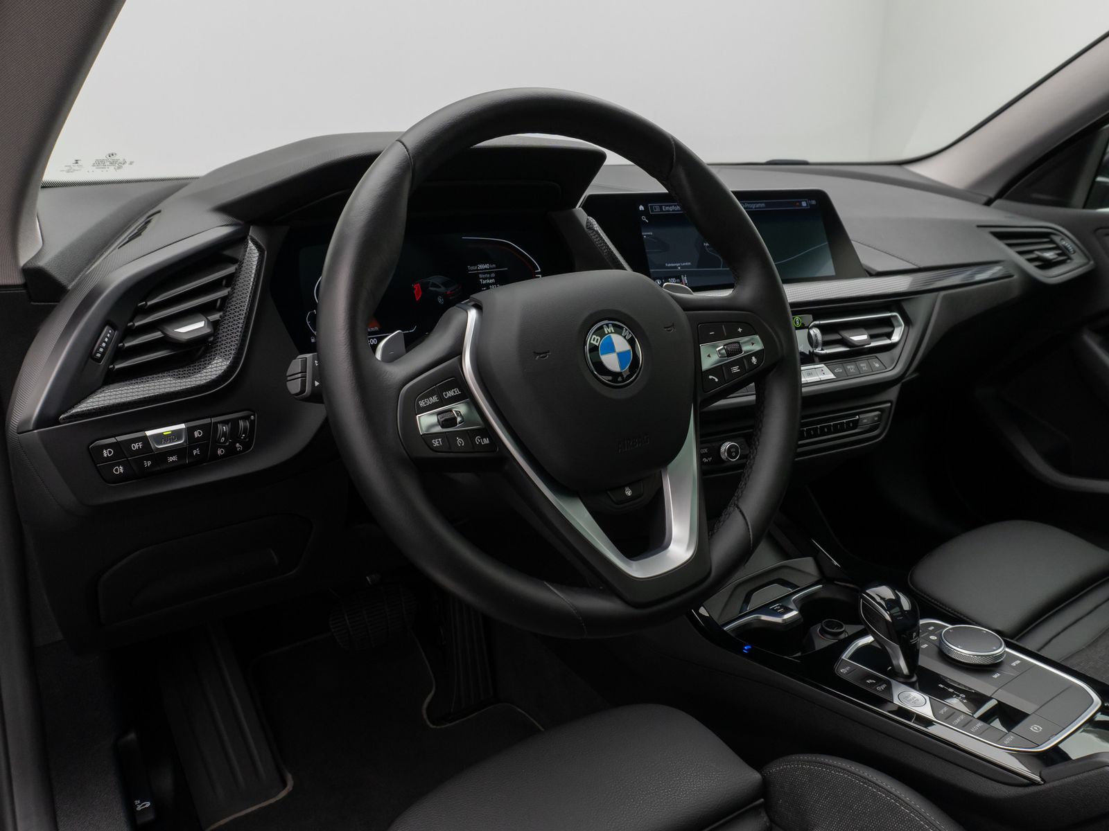Fahrzeugabbildung BMW 220i Gran Coupé xD Sport Line HUD DAB Panorama