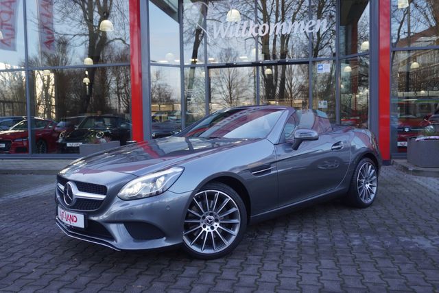 Mercedes-Benz SLC 200 Autom. Harmann Navi Leder LED Kamera