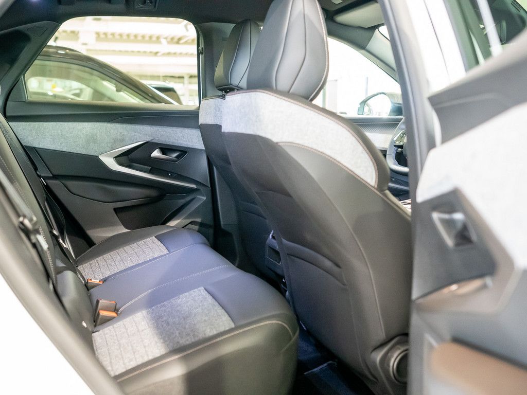 Peugeot 3008 - Bild 8
