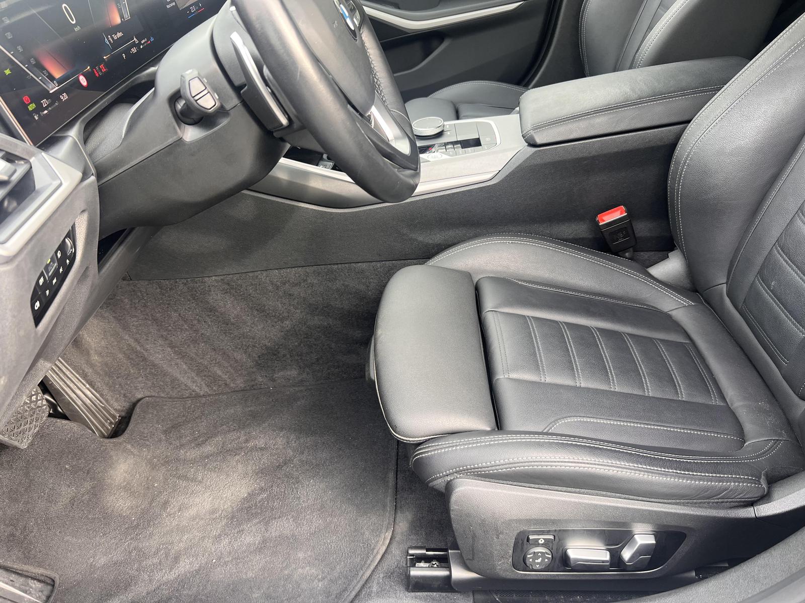 BMW 330d xDrive Touring DAB LED Standhzg. AHK Shz
