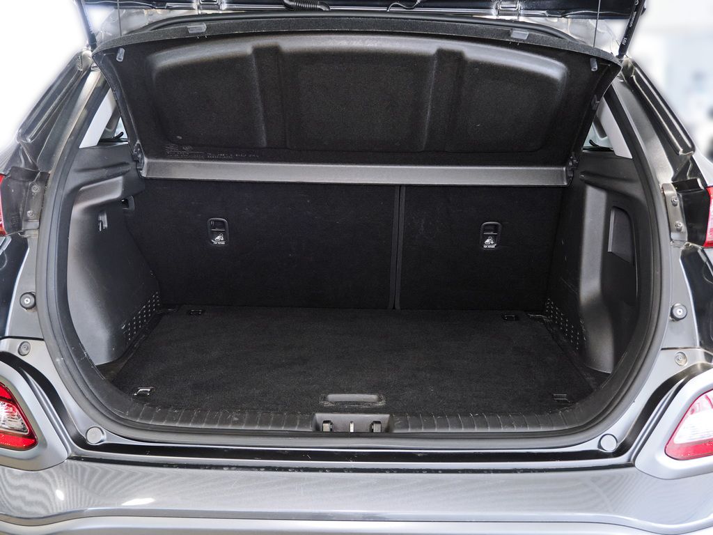 Fahrzeugabbildung Hyundai KONA STYLE ELEKTRO 2WD KAMERA ACC PDC KLIMA ISO