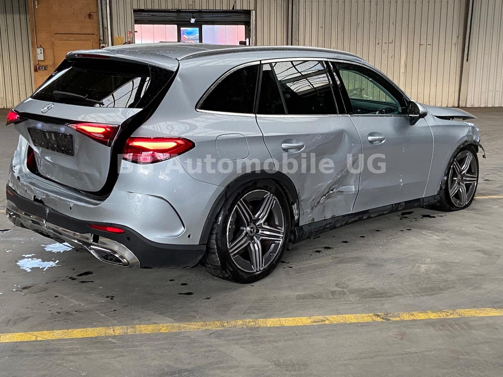 Mercedes-Benz GLC 300d 4M AMG*Luft*Digi-LED*ACC*Webasto*360°*