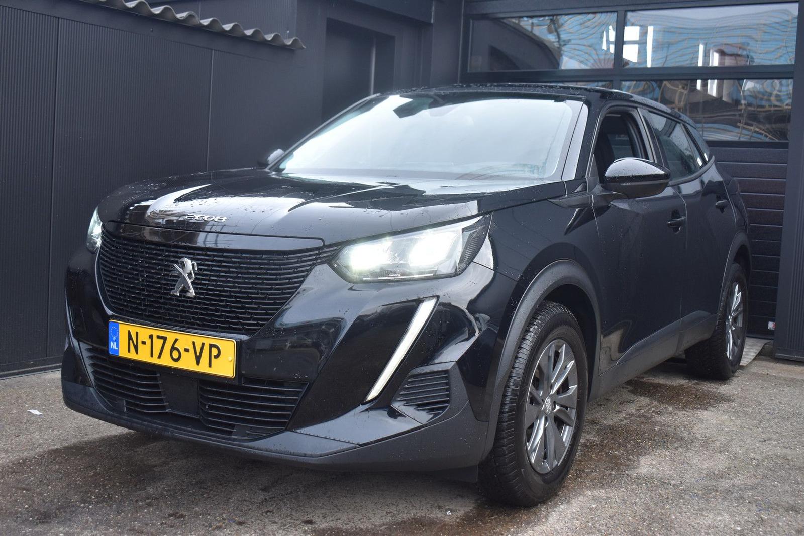 Peugeot 2008 1.2 Puretech Active Pack 102Pk *Navi/Clima/