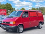 Volkswagen T4 2.0 Transporter/AHK - Volkswagen T4 mit Benzin-Antrieb: Kleinbus, 2.0
