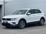 Volkswagen Tiguan 2.0TDI Sound AHK/Navi/App-Connect/ACC/PDC - Volkswagen Tiguan SOUND mit Diesel-Antrieb