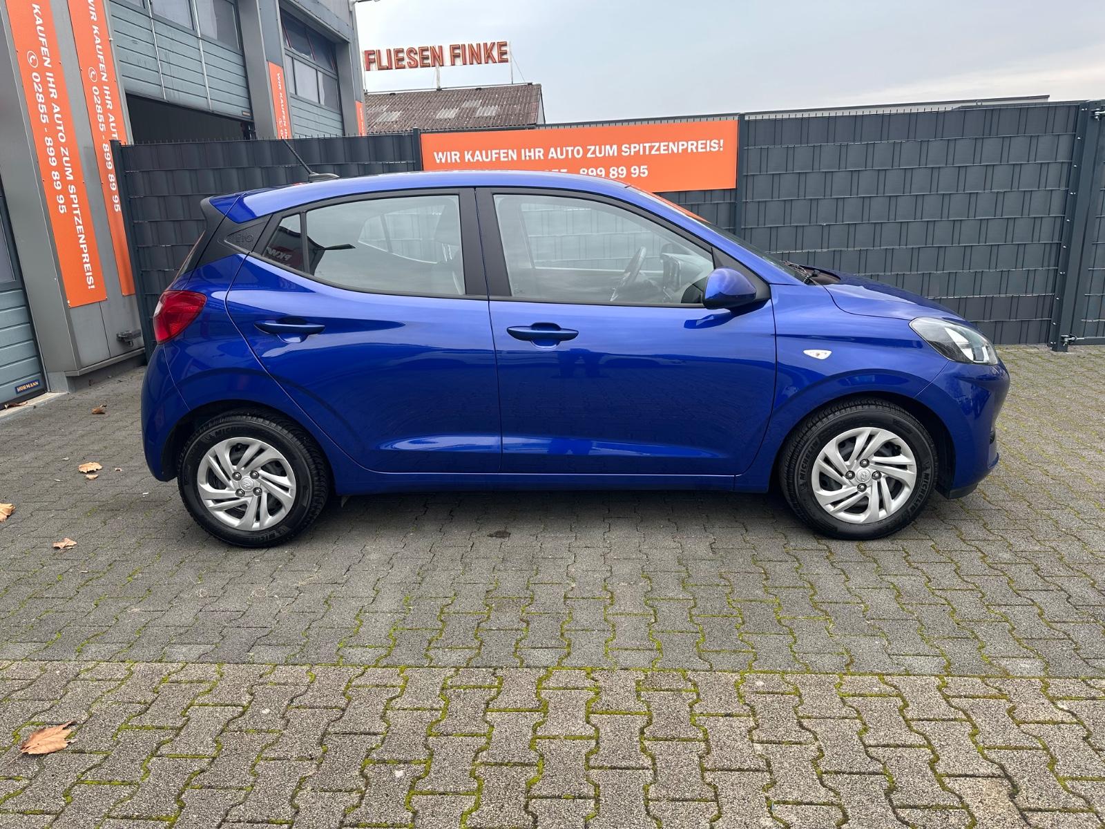 Hyundai i10 / Essential/