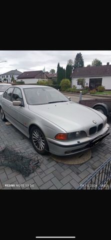 BMW 520i  (BJ2000)