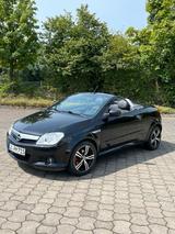 Opel Tigra Twintop 1,4 Cabrio - Opel Tigra in Stuttgart