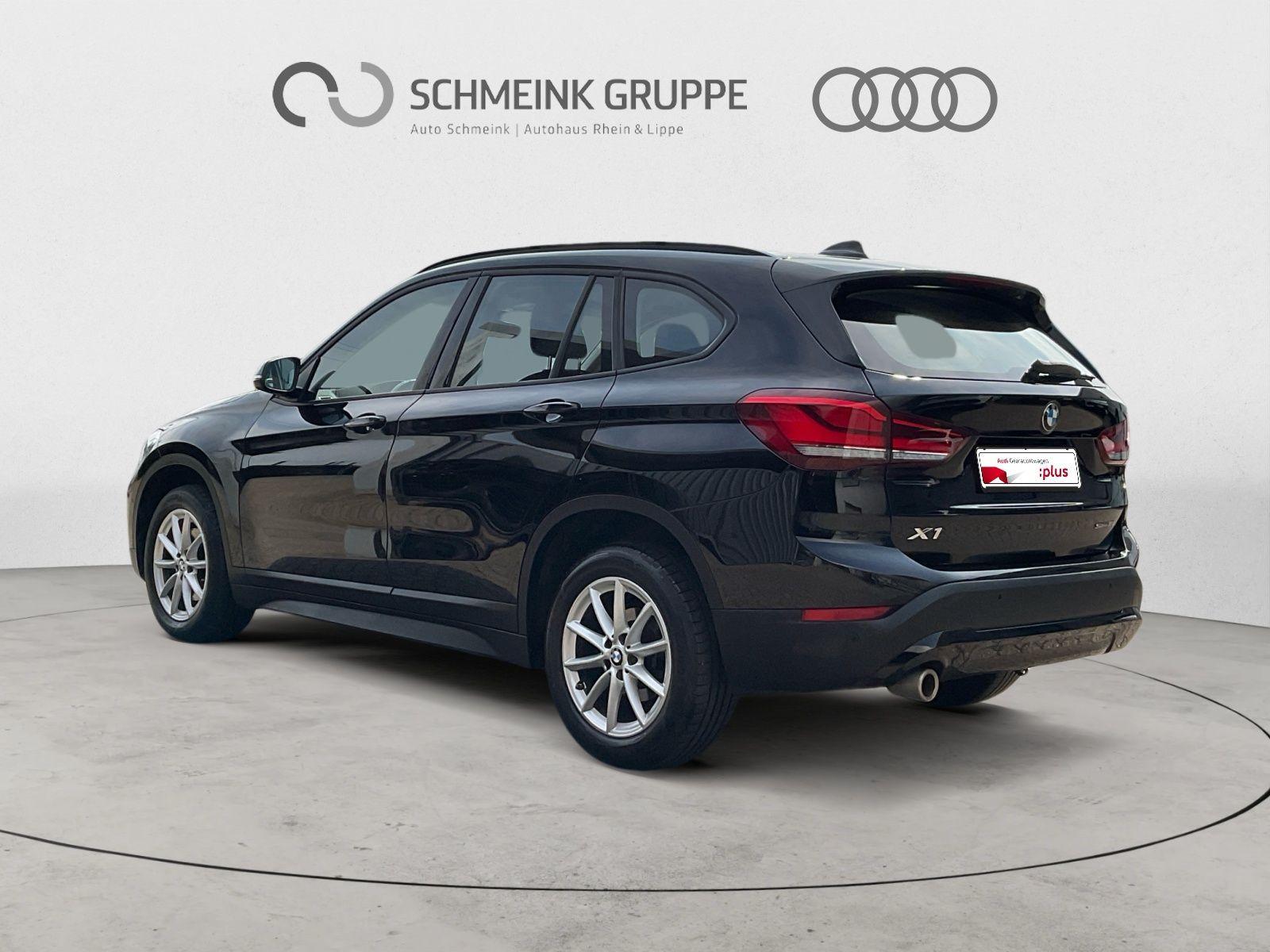 BMW X1 sDrive 18i Advantage Business LED PDC AMBIENT