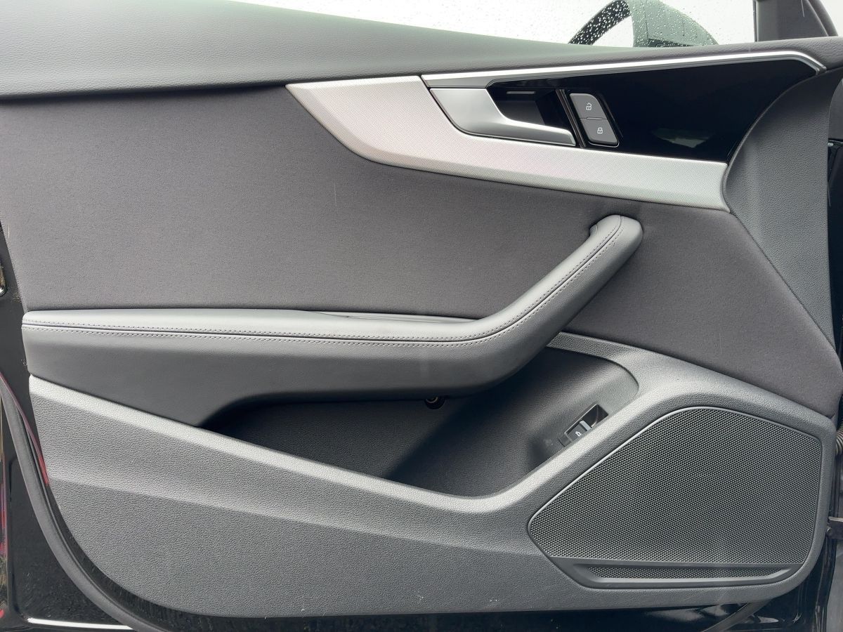 Audi A4 - Bild 14