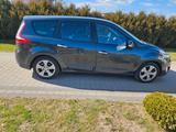 Renault Grand Scenic 2.0 Automatik mit Pri... - Renault Grand Scenic mit LPG-Antrieb