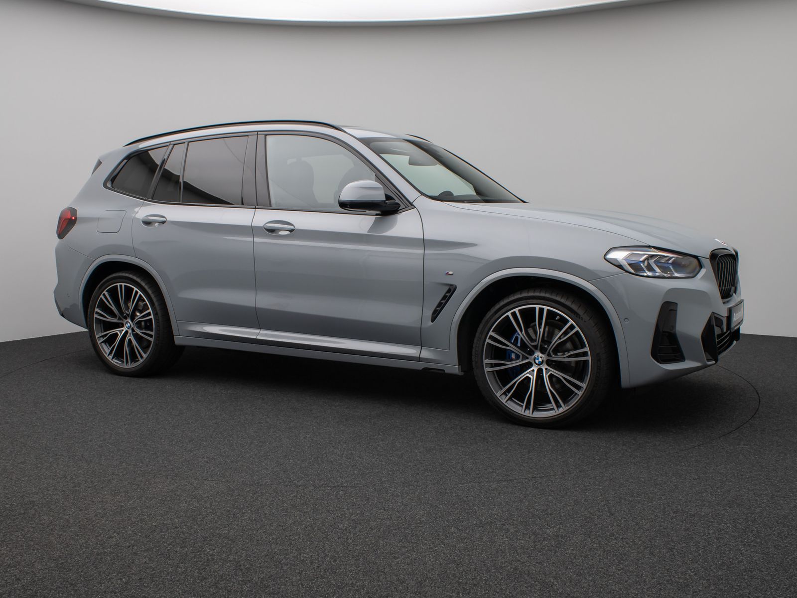 Fahrzeugabbildung BMW X3 xD30d M Sport Panorama Laser 360°HUD DAB HiFi