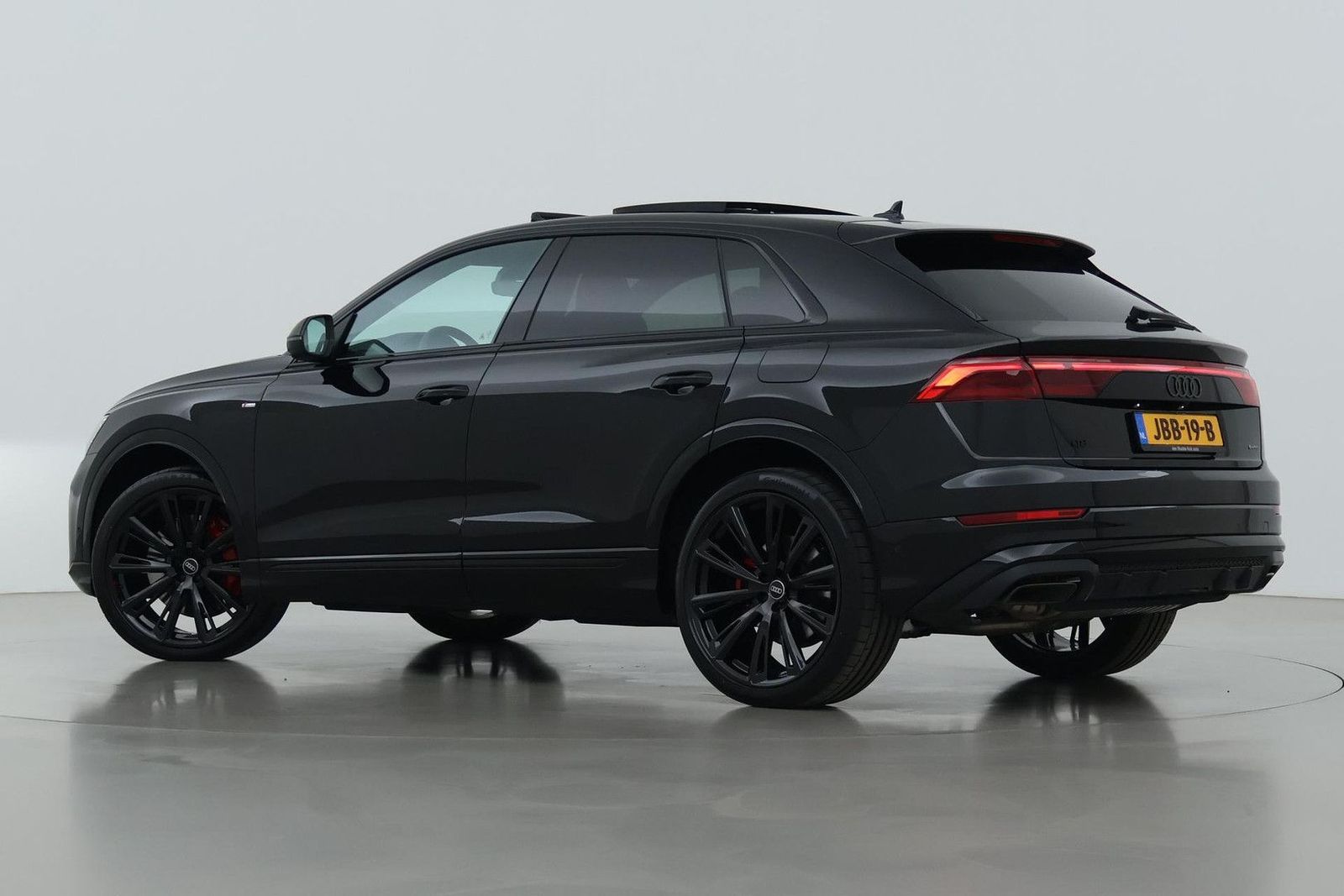 Audi Q8 60 TFSI e quattro Pro Line S Competition | lu imagem 2