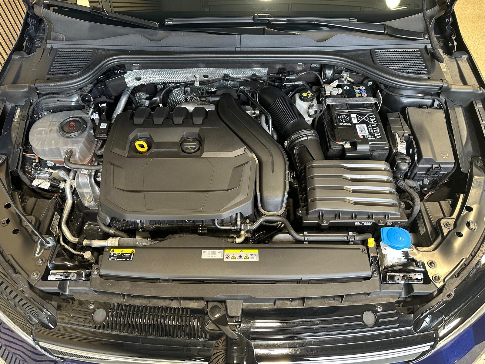 Volkswagen Golf 1.5 TSI Move LED Navi AHK ACC SHZ LHZ, миниатюра 24