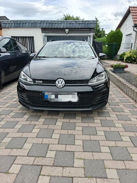 Image of Volkswagen Golf