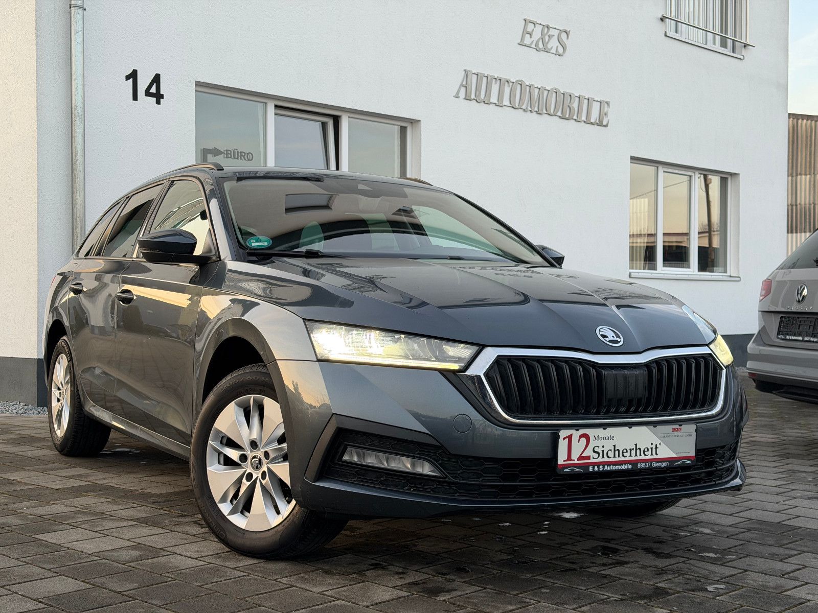 Skoda Octavia - 1