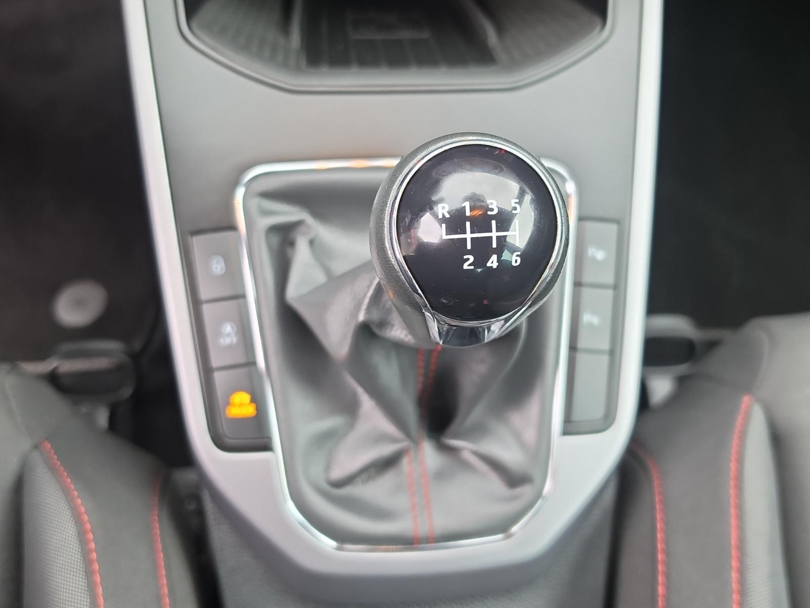 Seat Arona FR PDC SHZ AHK
