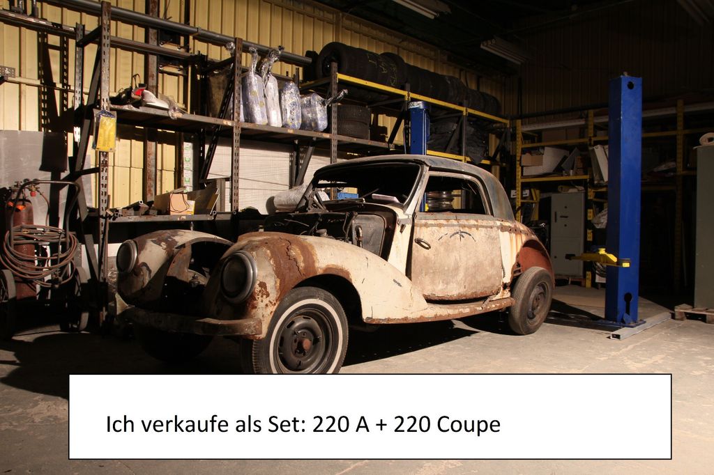 Mercedes-Benz 220