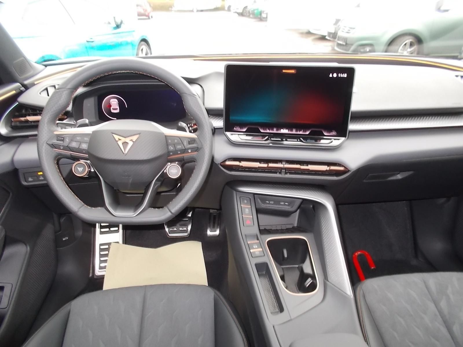 Fahrzeugabbildung CUPRA Terramar VZ 2.0 TSI 4Drive DSG