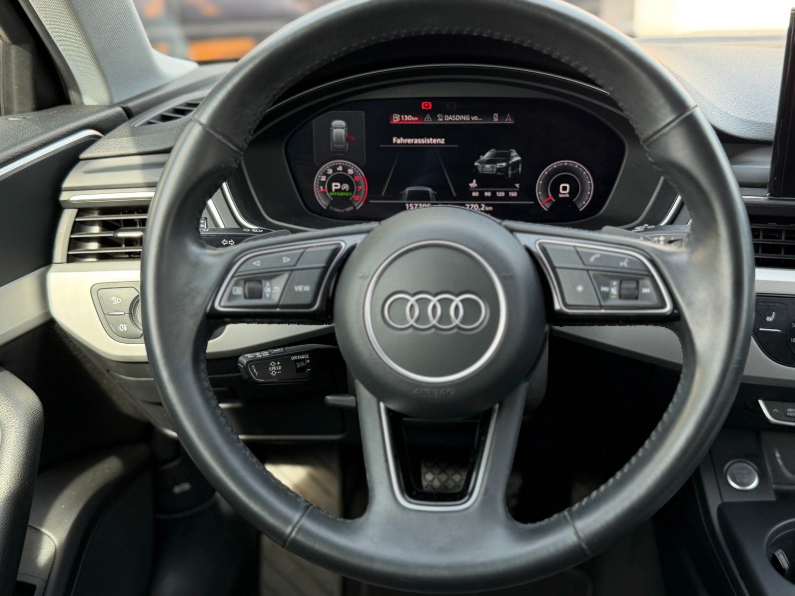 AUDI A4 A4 Avant 40 TFSI MMI Navigation Plus – Ansicht 25