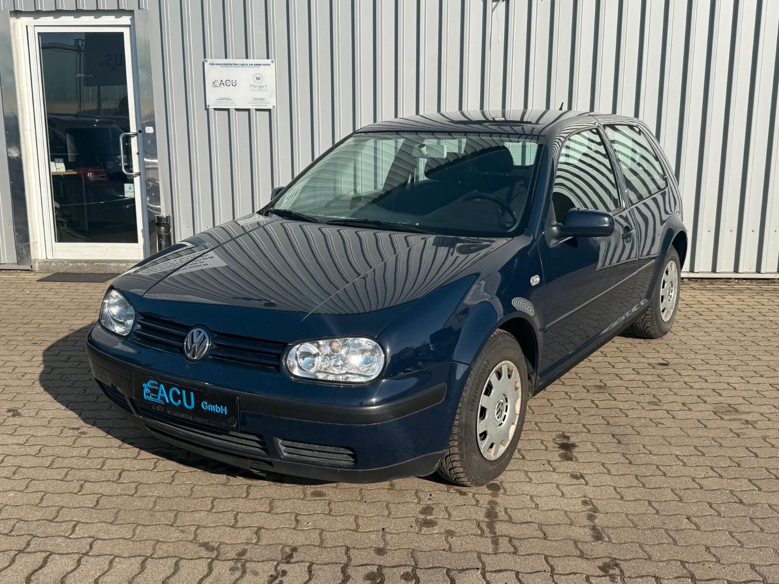 Volkswagen Golf 1.6  Basis KLIMA 1.HAND ZAHNRIEMEN/TÜV NEU