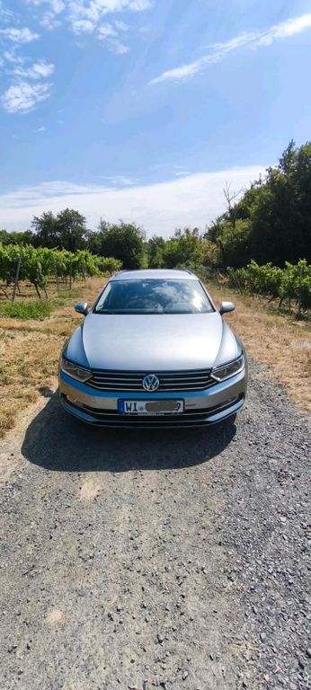 Image of Volkswagen Passat Variant