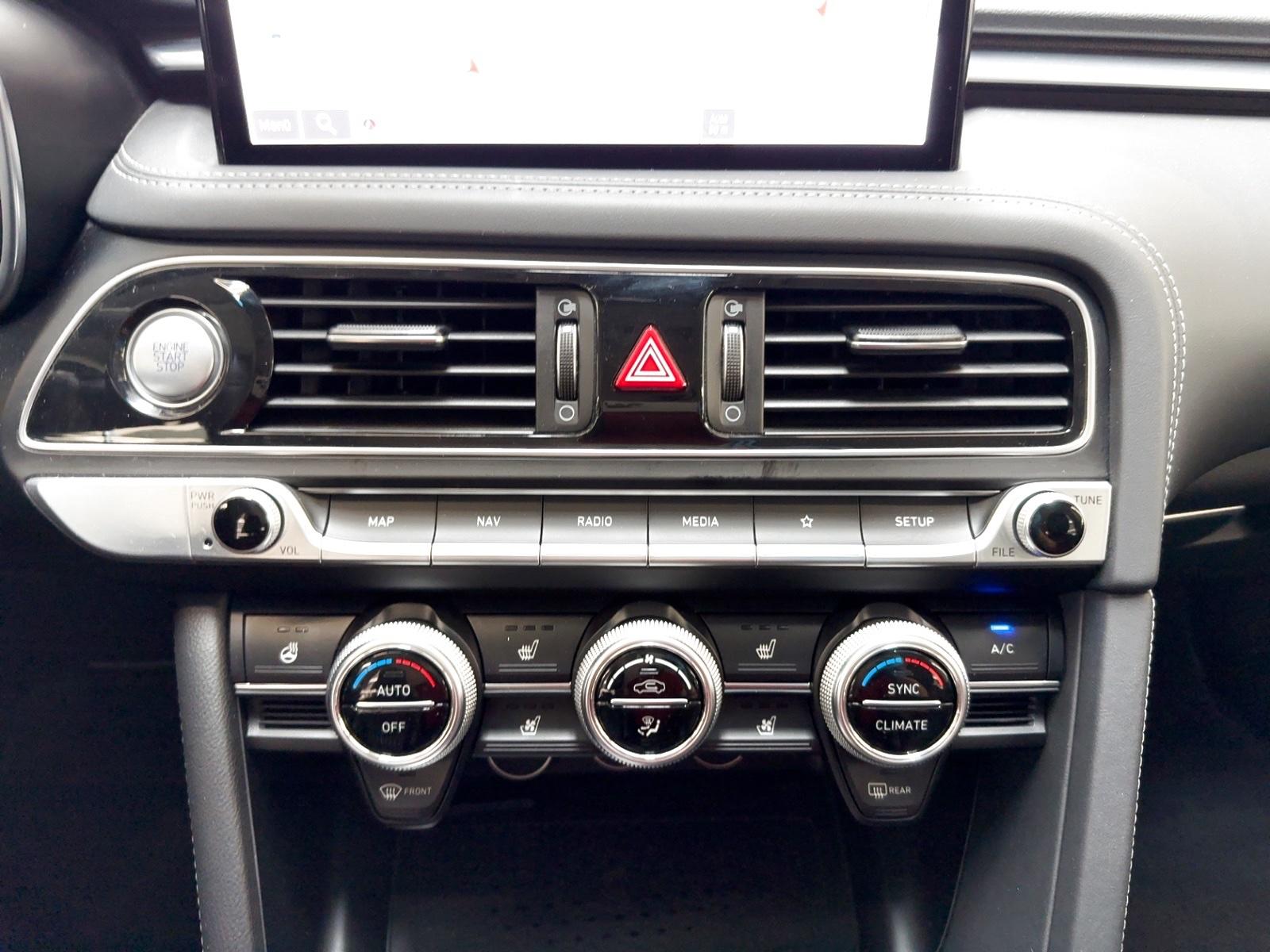 Genesis G70 2.0 T Plus Sport RWD LED|CarPlay|Kamera|ACC