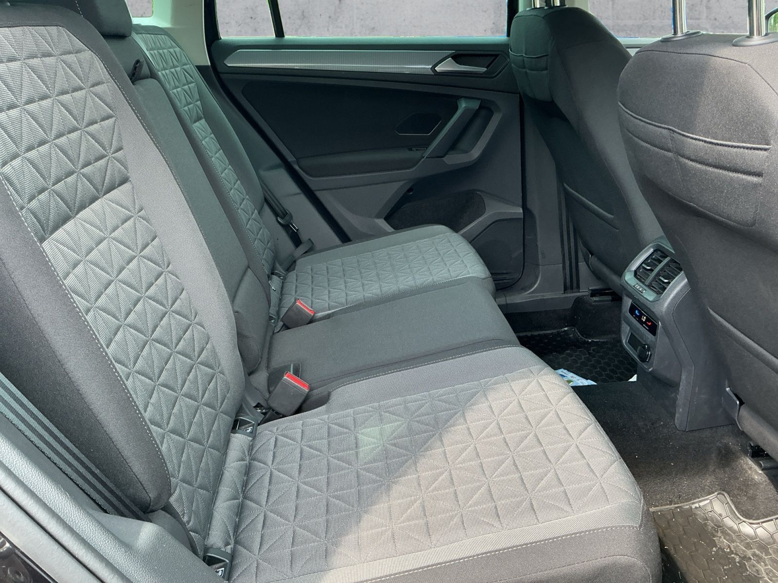 Volkswagen Tiguan - Bild 16