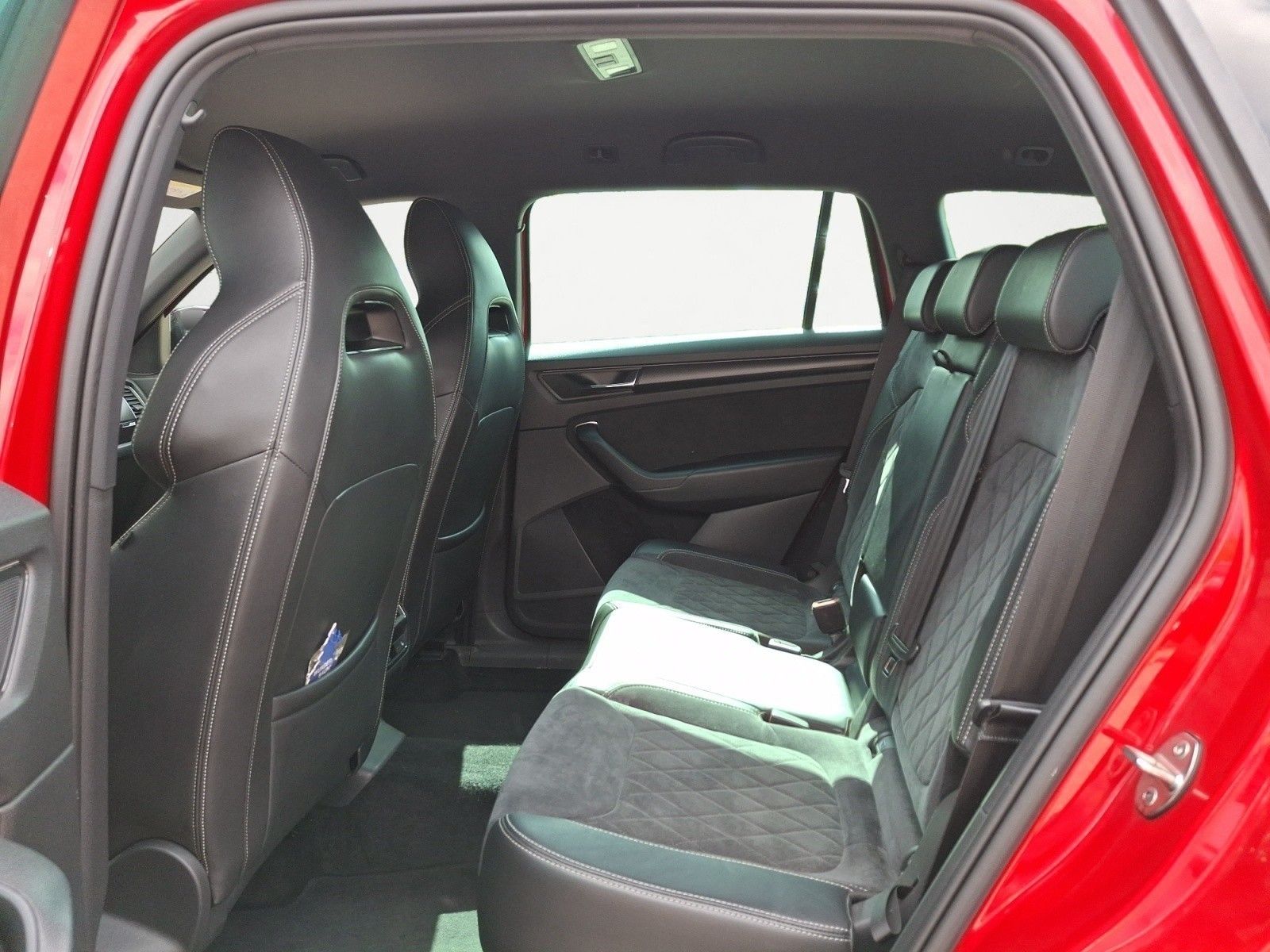 Skoda Kodiaq 2.0 TSI DSG 4x4 Sportline Tempom.aktiv Bl foto 13