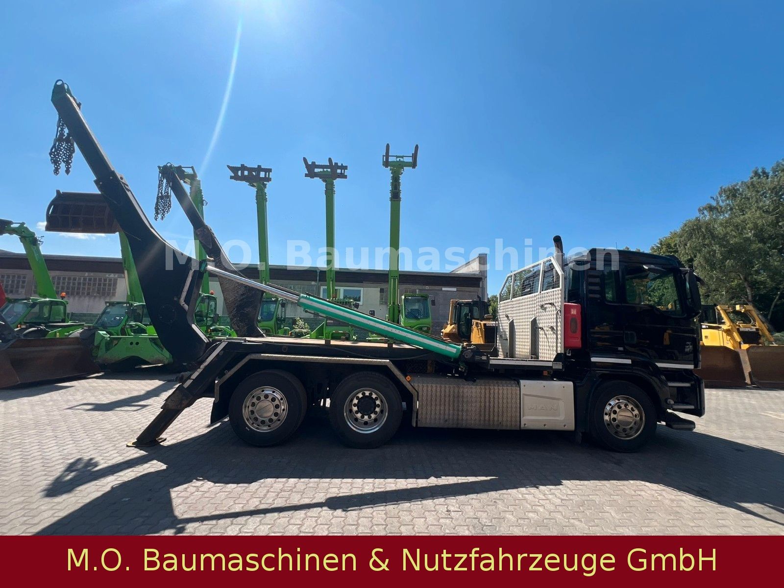 Fahrzeugabbildung MAN TGS 28.460 / Euro6/ L+L/ AC/Sobag B26.59 SK