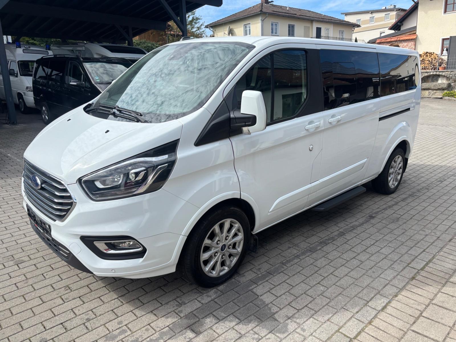 Ford Tourneo Custom L2 Titanium Xenon 185PS 2xSchTüre