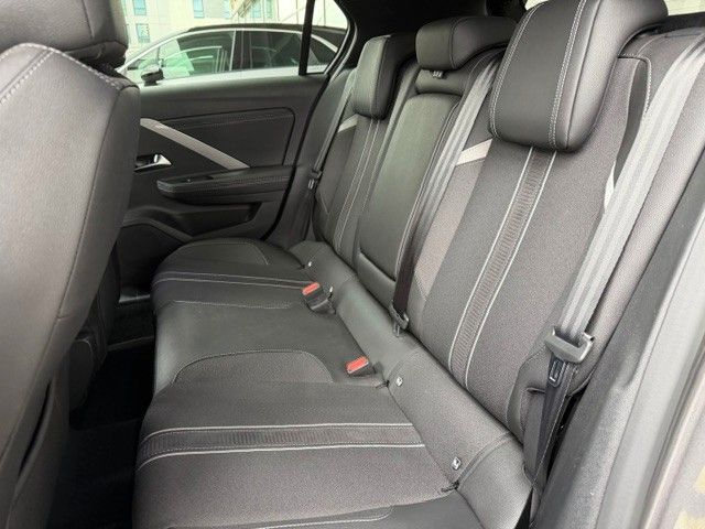 Fahrzeugabbildung Opel Astra L GS Line 130PS LED/Kamera/SHZ!