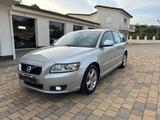 Volvo V50 D2 R-design - Volvo V50: D2
