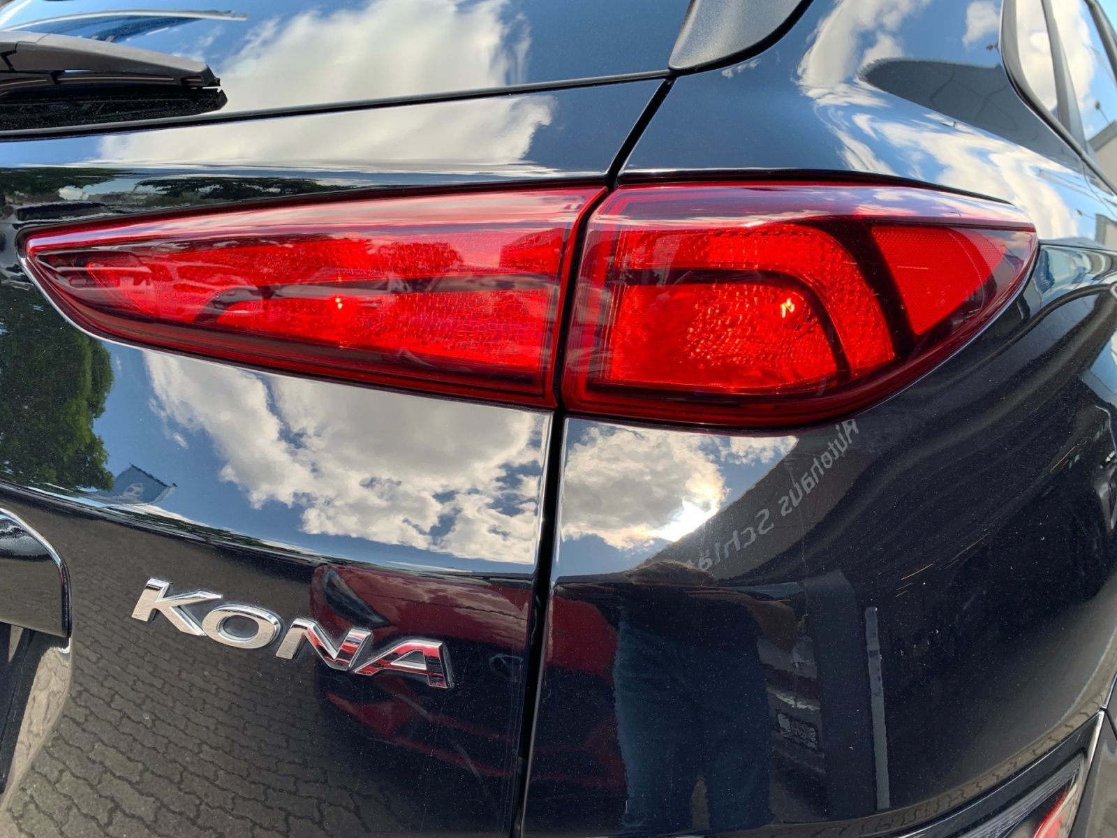 Fahrzeugabbildung Hyundai KONA Edition 30+ 11 kW Navi 1Hd