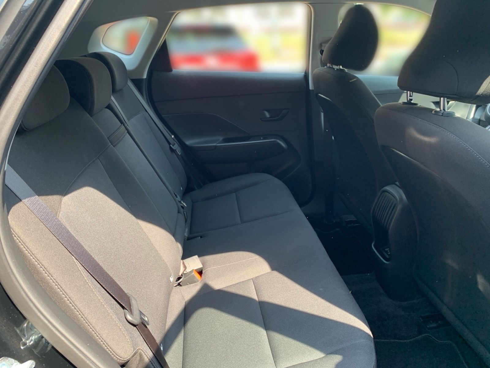Fahrzeugabbildung Hyundai KONA 1.6 GDI Select Hybrid Sitzheizung Kamera