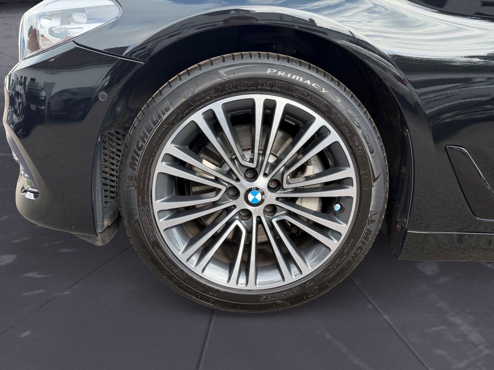 BMW 530 5 Limousine 530 i Sport Line foto 9