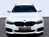 BMW 540i Touring xDrive M Sport Paket /LED/ACC/HUD/ - BMW 540 mit Benzin-Antrieb: Automatik