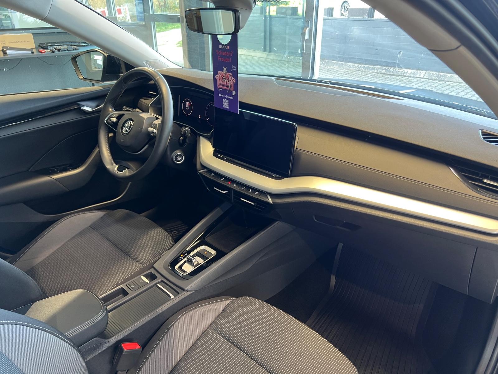 Skoda Octavia Combi 2.0 TDI, миниатюра 21