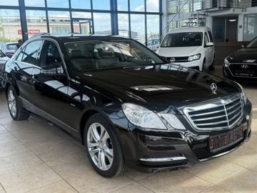 Mercedes E 220 - 4