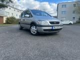 Opel Zafira 1.6  - Opel Zafira aus 2003