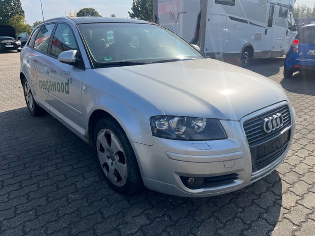 Audi A3 Sportback 2.0 FSI  Pano/ Automatik /116tkm