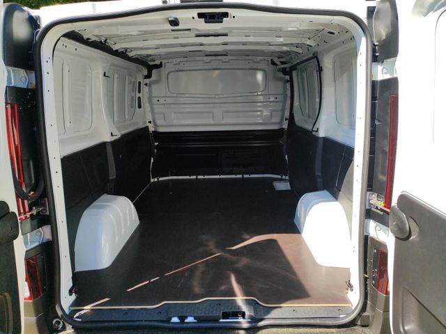NISSAN Primastar (Bild 11 von Array)