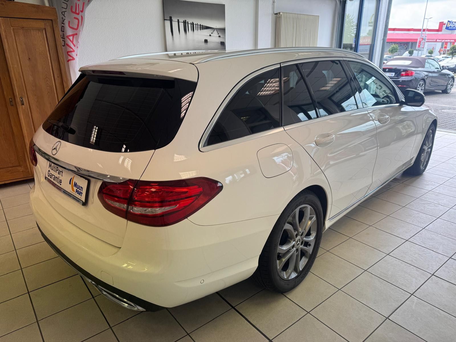 Fahrzeugabbildung Mercedes-Benz C 200 T-Modell AVANTGARDE/NAVI/KLIMA/
