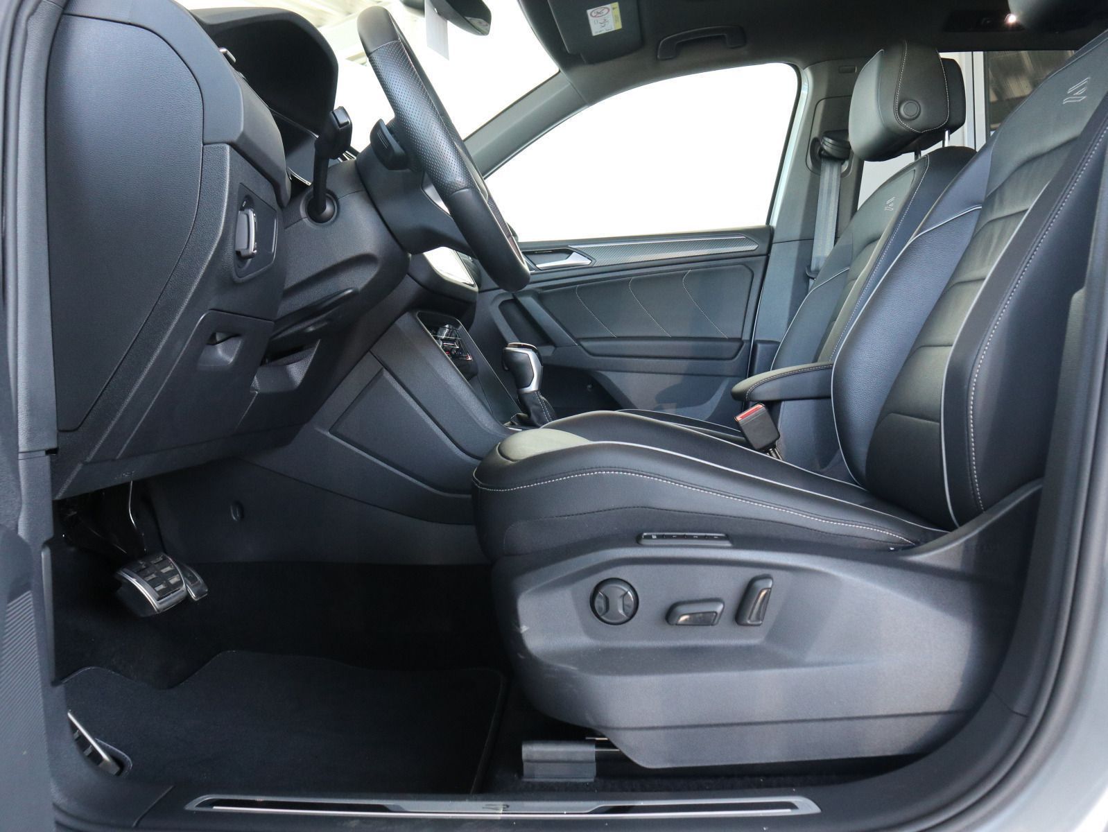 Volkswagen Tiguan - Bild 11
