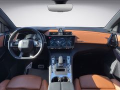 Fahrzeugabbildung DS Automobiles DS 7 Crossback 1.6 E-Tense 300 4x4 Rivoli