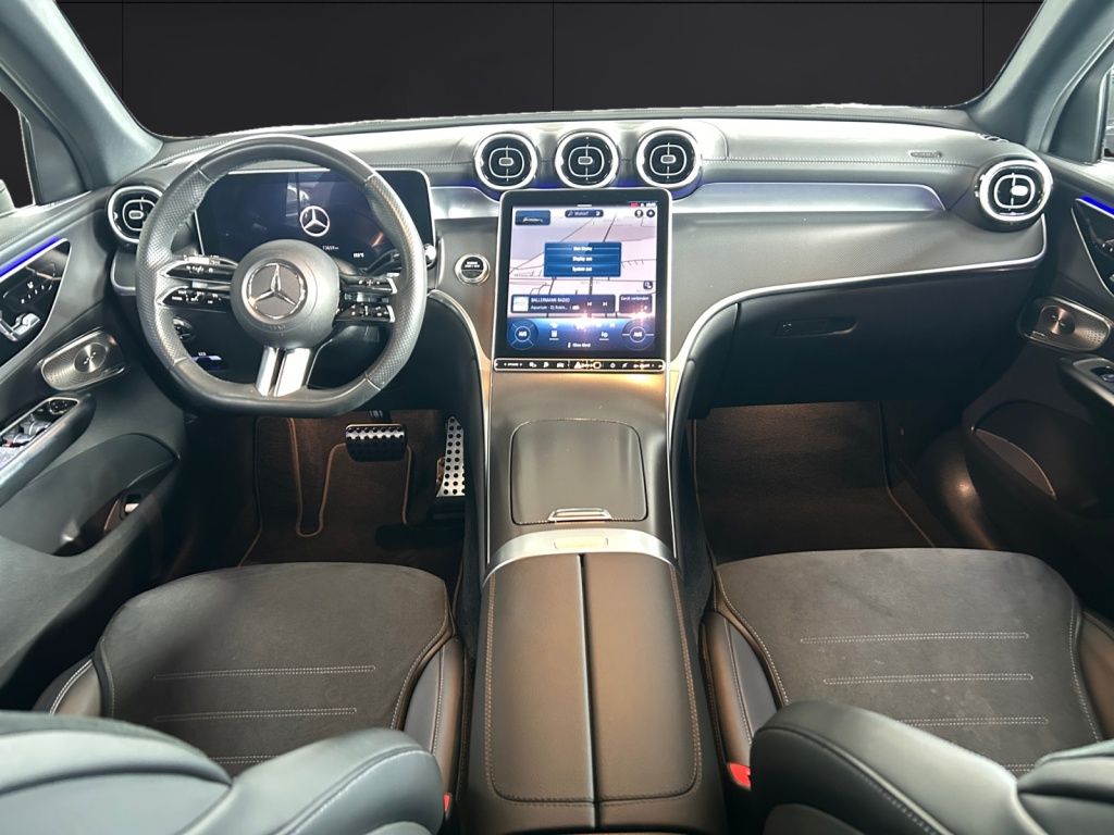 Mercedes-Benz GLC 300 e 4M AMG Night 20'' Digital Burmester foto 12