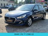 Hyundai i30 cw Passion*SERVICE NEU*KAMERA*KLIMA*SHZ* - Hyundai i30: Cw